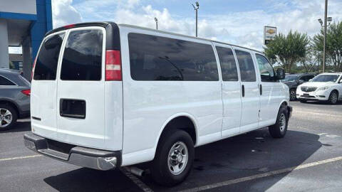 2017 Chevrolet Express LT 3500