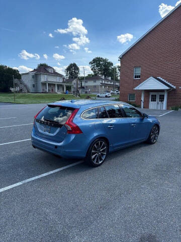 2015 Volvo V60 T5 Drive-E Premier Plus