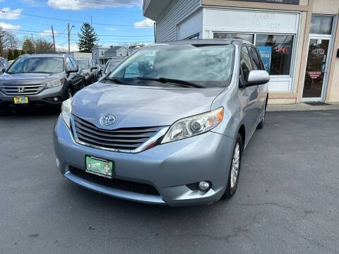 2013 Toyota Sienna for sale at ADAM AUTO AGENCY in Rensselaer NY