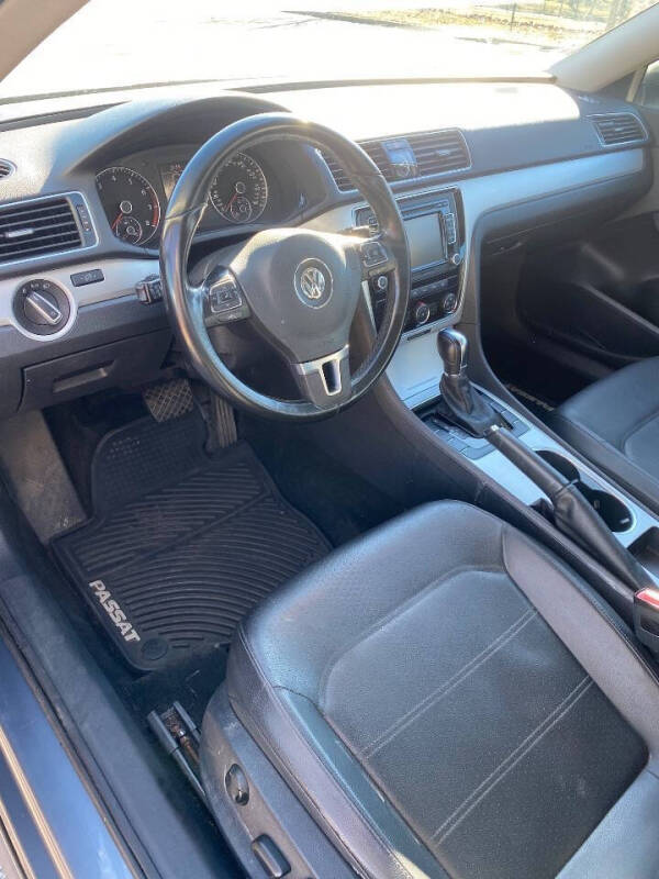 2013 Volkswagen Passat SE PZEV