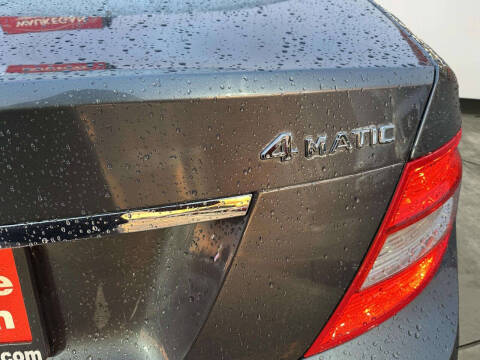 2011 Mercedes-Benz C-Class C 300 Luxury 4MATIC