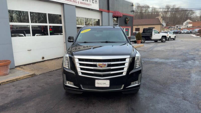 2017 Cadillac Escalade Luxury