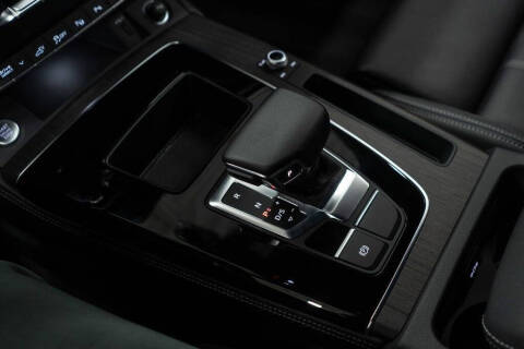 2024 Audi Q5 e quattro S line Prestg 55 TFSI