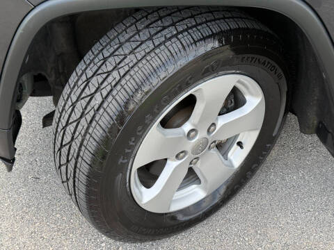 2012 Jeep Grand Cherokee Laredo