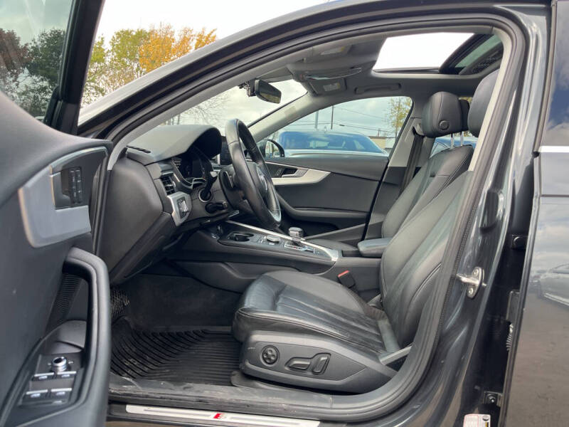 2018 Audi A4 2.0T quattro Premium Plus