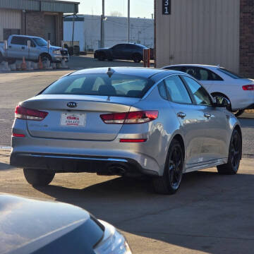 2019 Kia Optima LX