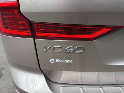 2024 Volvo XC60 B5 Core Dark Theme