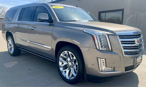 2017 Cadillac Escalade ESV for sale at Tigerland Motors in Sedalia MO