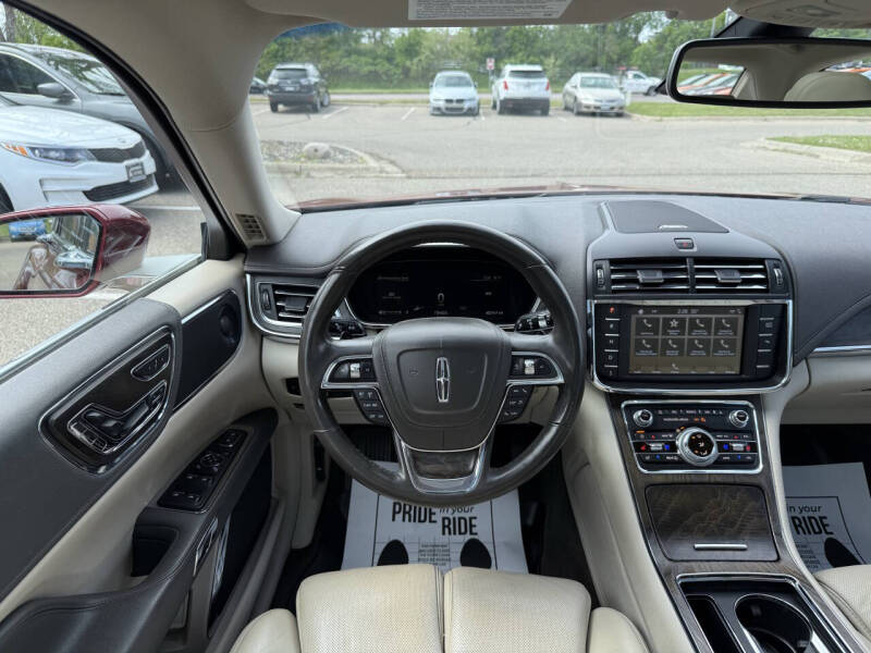 2017 Lincoln Continental Reserve