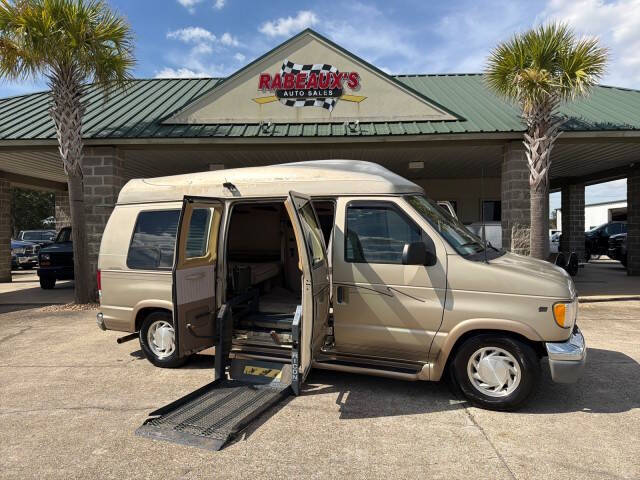2000 Ford E-Series E-150