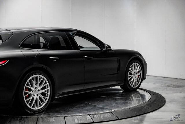 2018 Porsche Panamera Turbo Sport Turismo