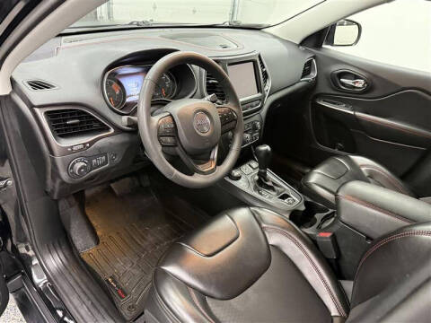 2022 Jeep Cherokee Trailhawk