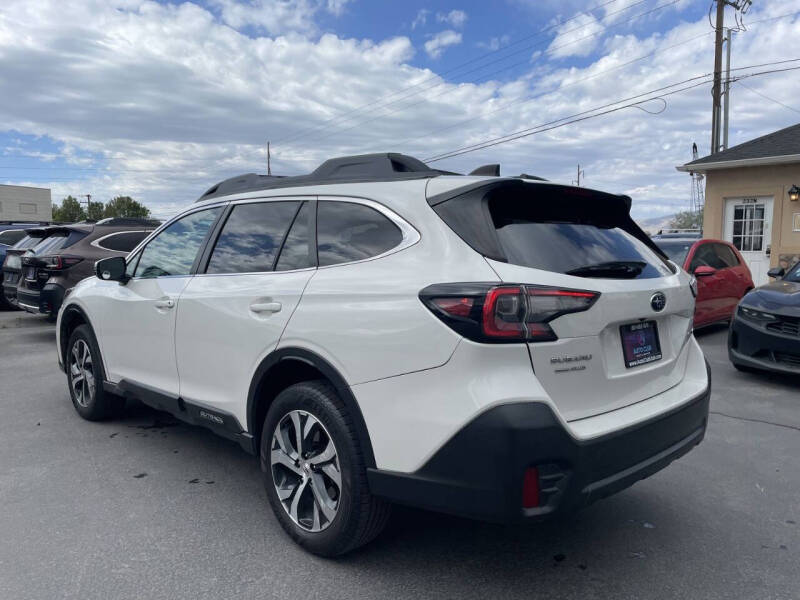 2020 Subaru Outback Premium