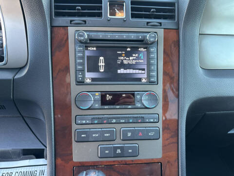 2014 Lincoln Navigator