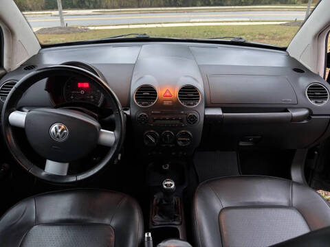 2009 Volkswagen New Beetle Base PZEV