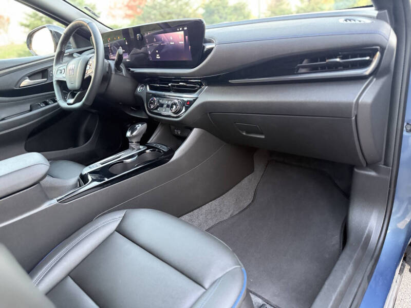 2025 Buick Envista Sport Touring