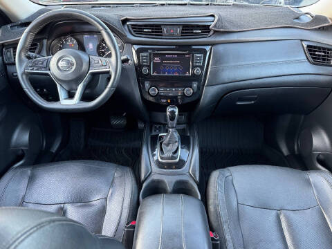 2020 Nissan Rogue SL