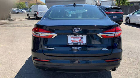 2020 Ford Fusion SE