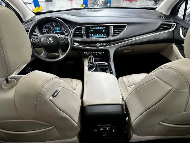 2019 Buick Enclave Essence