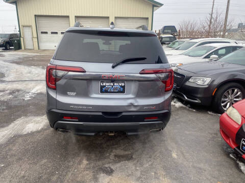 2021 GMC Acadia AT4