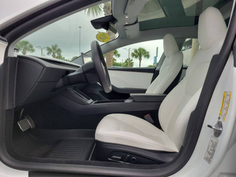2025 Tesla Model 3 Long Range