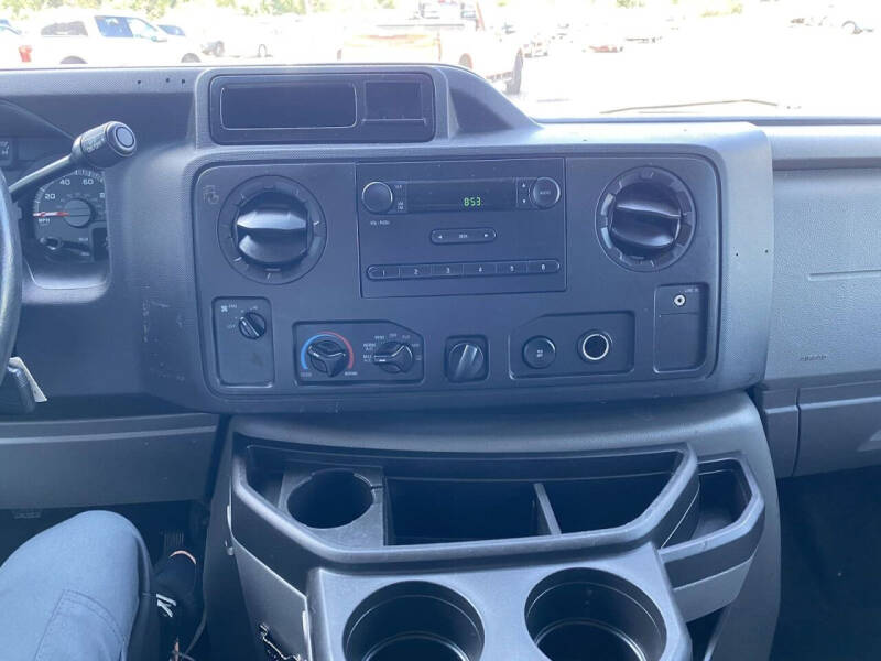 2012 Ford E-Series E-250