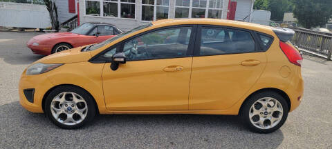 2012 Ford Fiesta SES