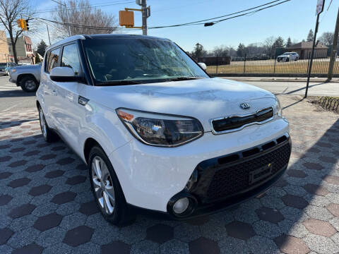 2016 Kia Soul +