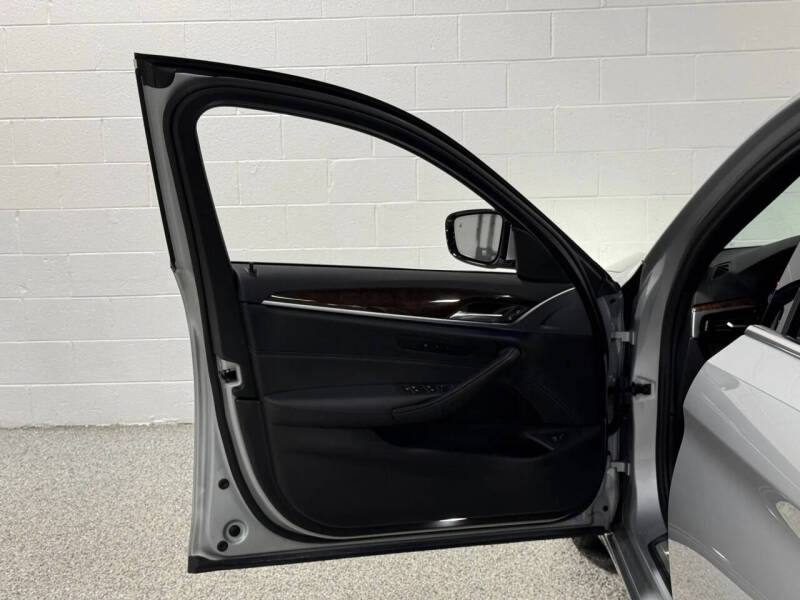 2019 BMW 5 Series 530i xDrive