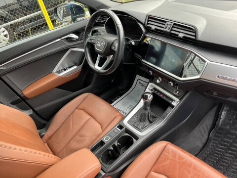 2020 Audi Q3 quattro Premium 45 TFSI