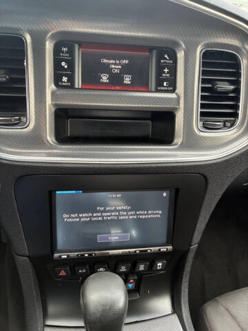 2014 Dodge Charger SE