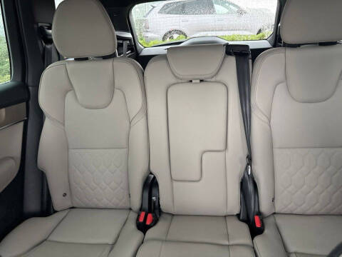 2026 Volvo XC90 B6 Plus 7P