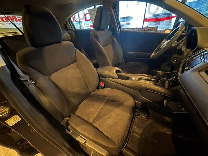 2016 Honda HR-V LX