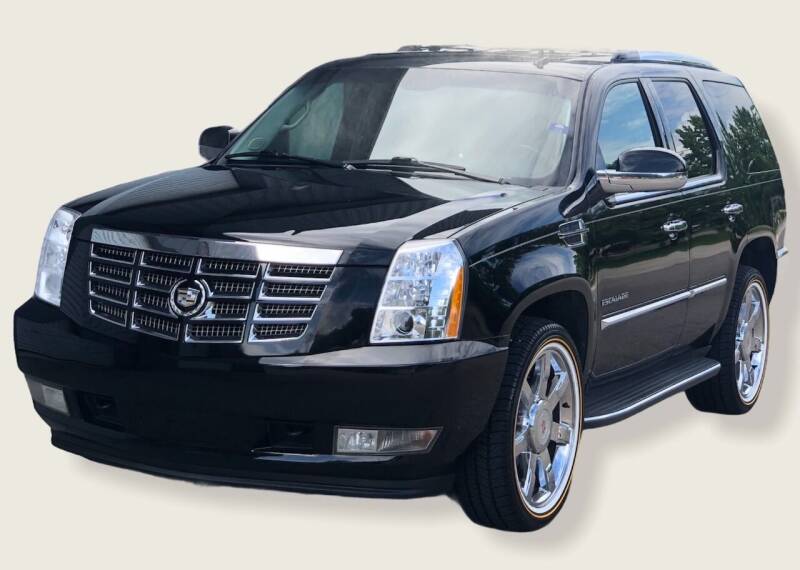 2010 Cadillac Escalade for sale at Car Shop of Mobile in Mobile AL