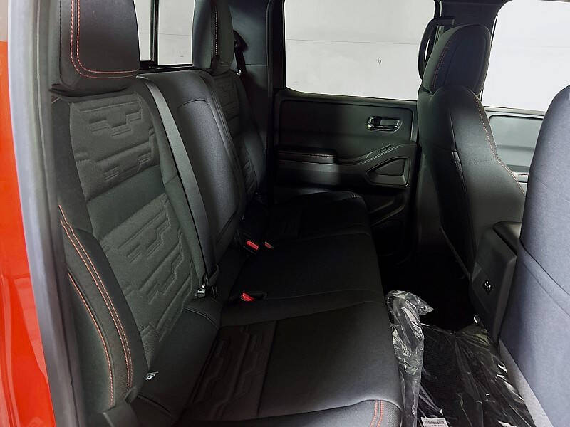 2025 Nissan Frontier