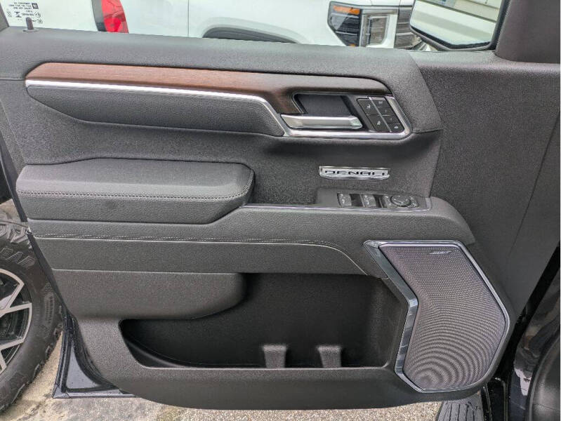 2025 GMC Sierra 1500