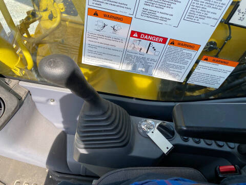 2022 Komatsu PC130LC-11