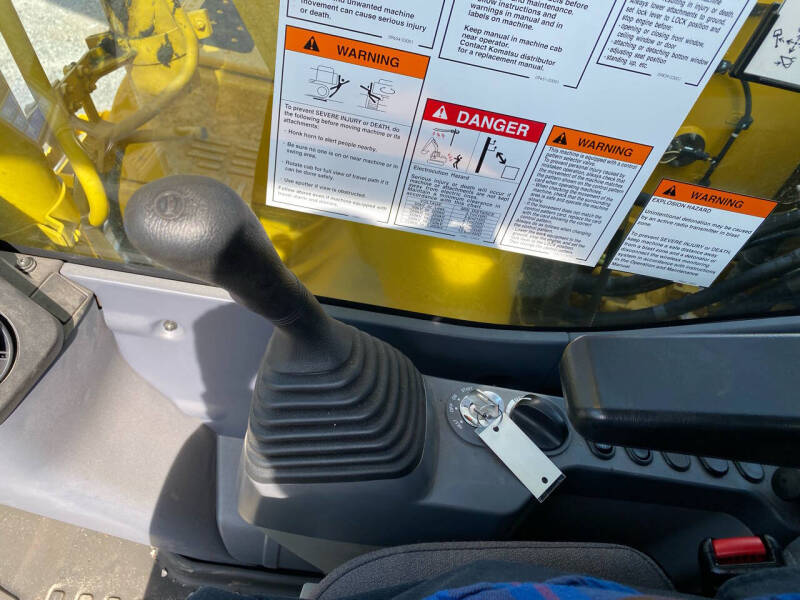 2022 Komatsu PC130LC-11