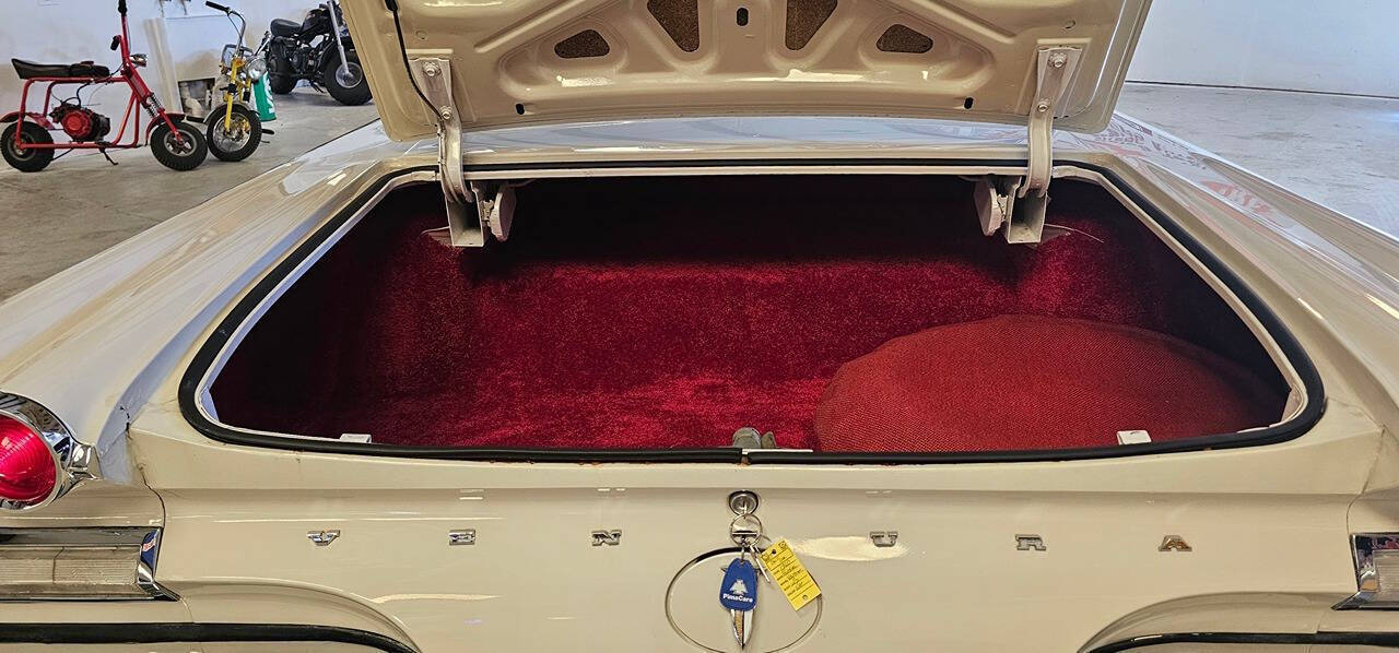 1960 Pontiac Ventura 51