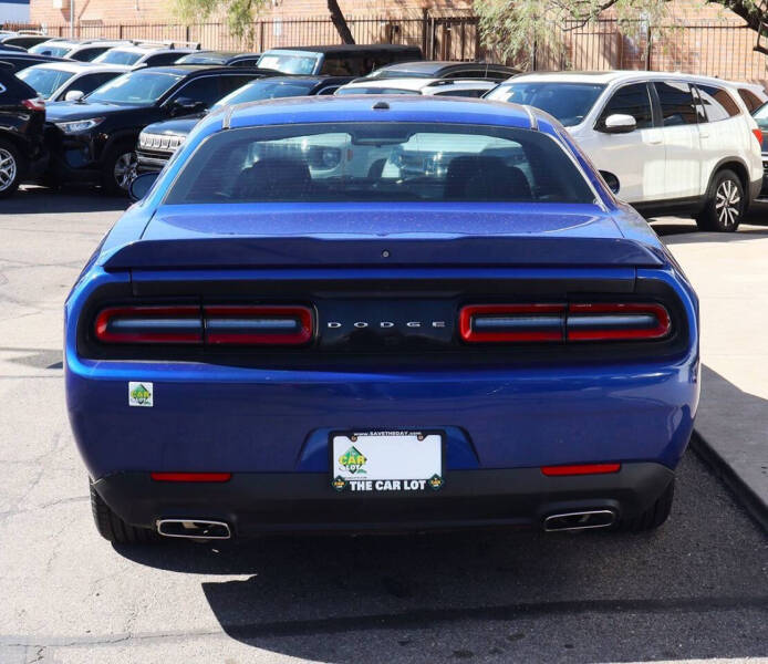 2019 Dodge Challenger SXT