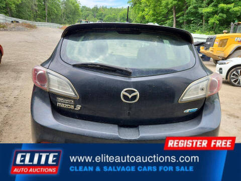 2013 Mazda MAZDA3 i Touring