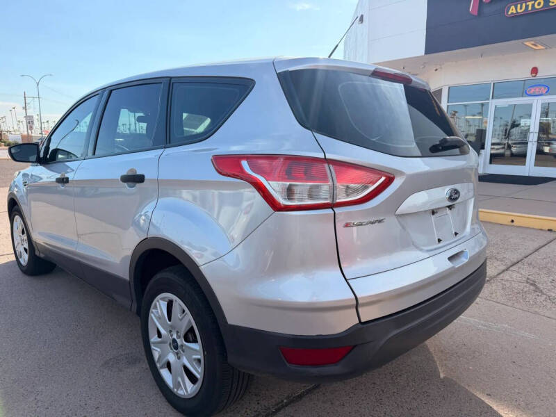 2015 Ford Escape S