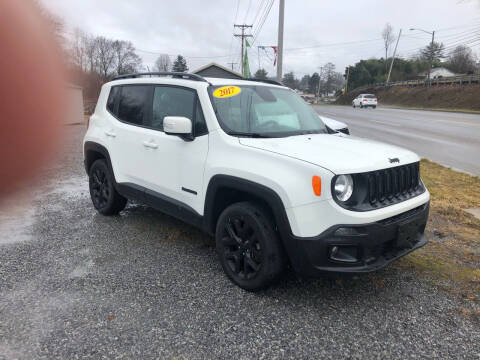 2017 Jeep Renegade for sale at R & M Motors in Abingdon VA