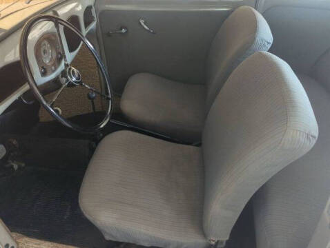 1952 Volkswagen Beetle