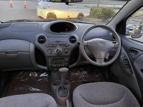1999 Toyota Vitz Yaris