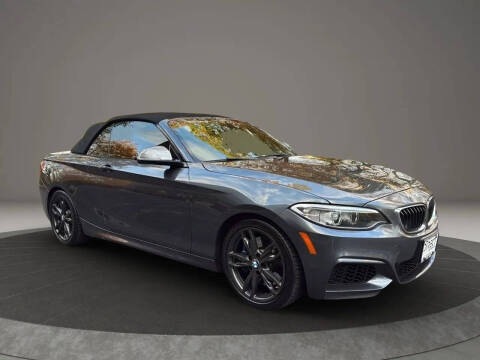 2016 BMW 2 Series M235i