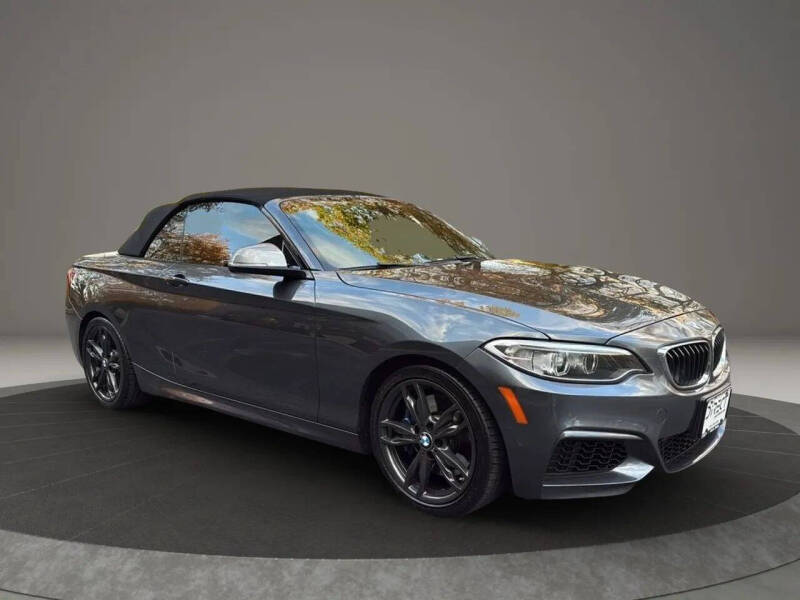 2016 BMW 2 Series M235i