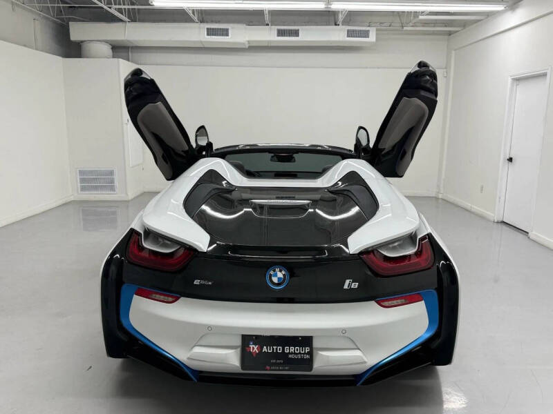 2019 BMW i8