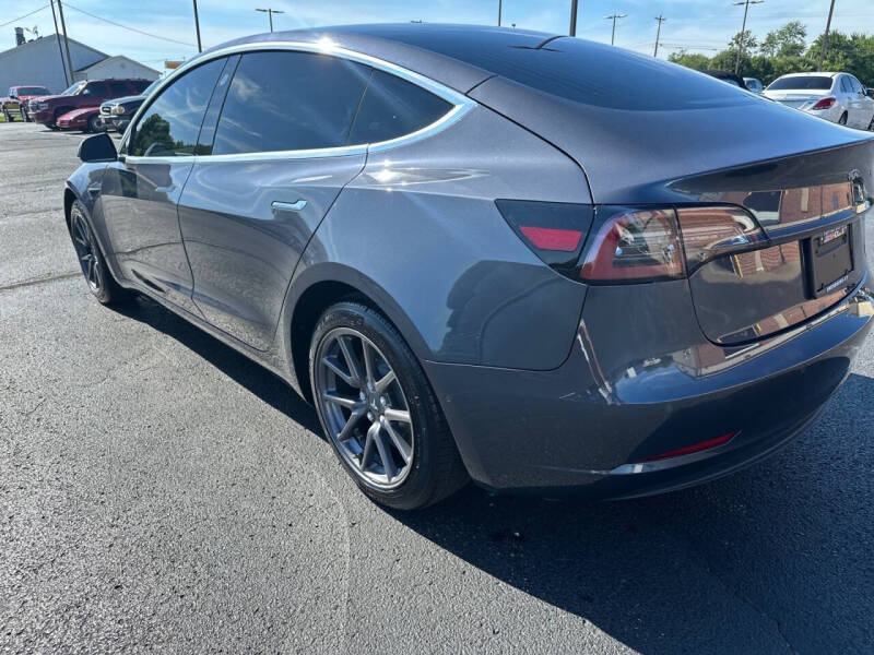 2020 Tesla Model 3 Standard Range