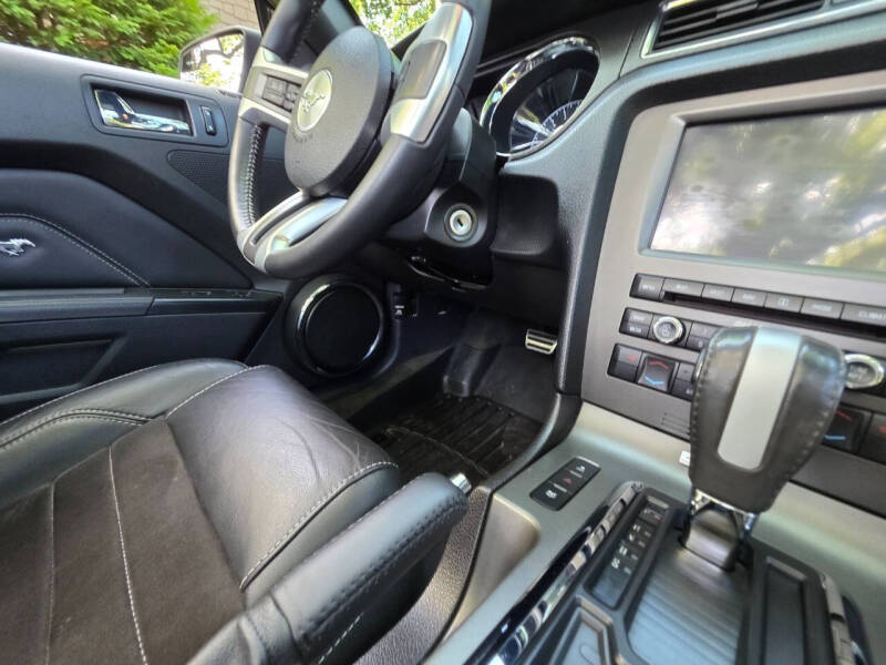 2014 Ford Mustang GT Premium